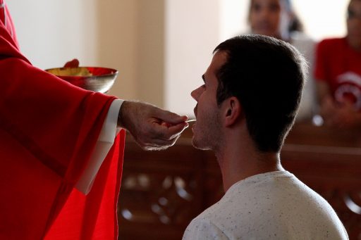 Recibir a Jesús en la comunión